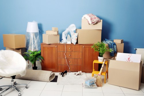 Man and van moving service in Mayfair for small home and business loads