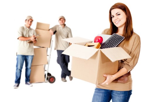 Low-carbon removal van transporting household items through Mayfair